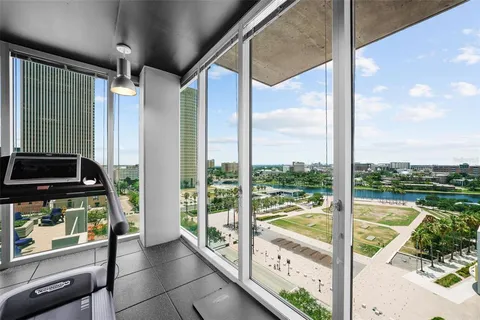 $444,900 | 777 North Ashley Drive, Unit 2313, Tampa, FL 33602