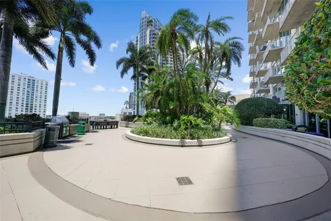 $444,900 | 777 North Ashley Drive, Unit 2313, Tampa, FL 33602