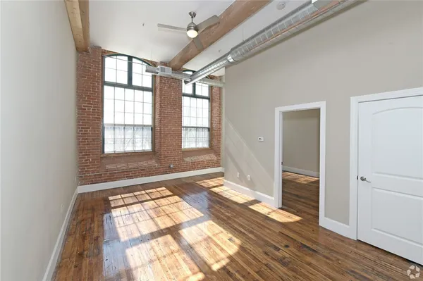 $2,725 | 75 Pocasset Street, Unit 133, Johnston, RI 02919