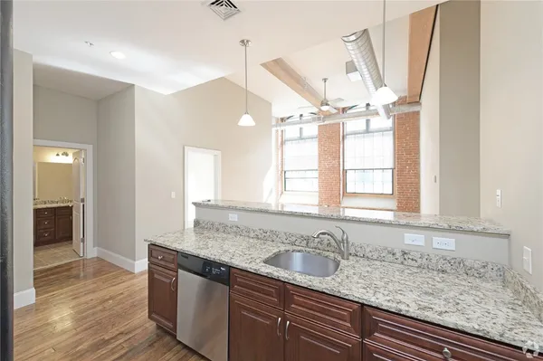 $2,725 | 75 Pocasset Street, Unit 133, Johnston, RI 02919