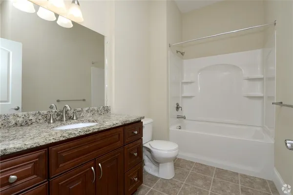 $2,725 | 75 Pocasset Street, Unit 133, Johnston, RI 02919