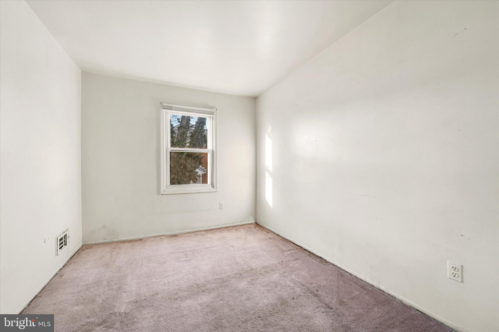 9828 Buckner Road Manassas, VA 20110 - Photo 14 of 19 Gallery Image 14