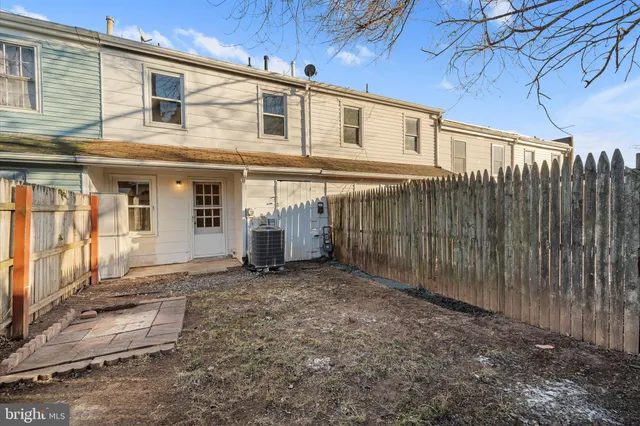 $279,900 | 9828 Buckner Road, Manassas, VA 20110