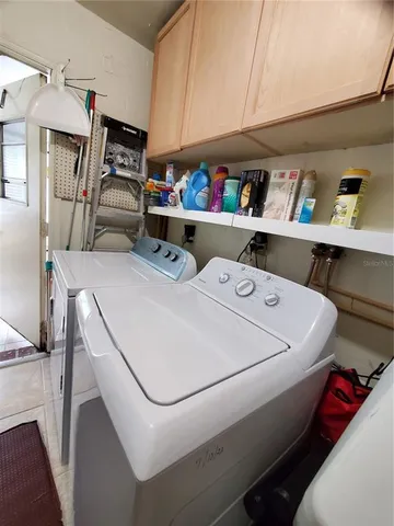 $1,800 | 403 Finchley Court, Unit B, Sun City Center, FL 33573