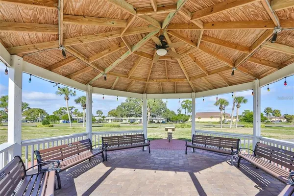 $1,800 | 403 Finchley Court, Unit B, Sun City Center, FL 33573