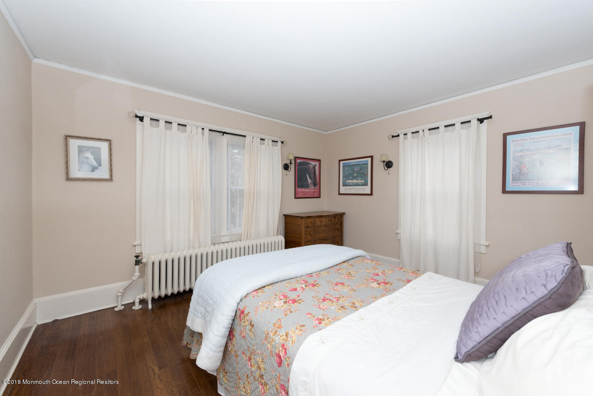 280 River Road Red Bank, NJ 07701 - Photo 18 of 21 DSC_2276
