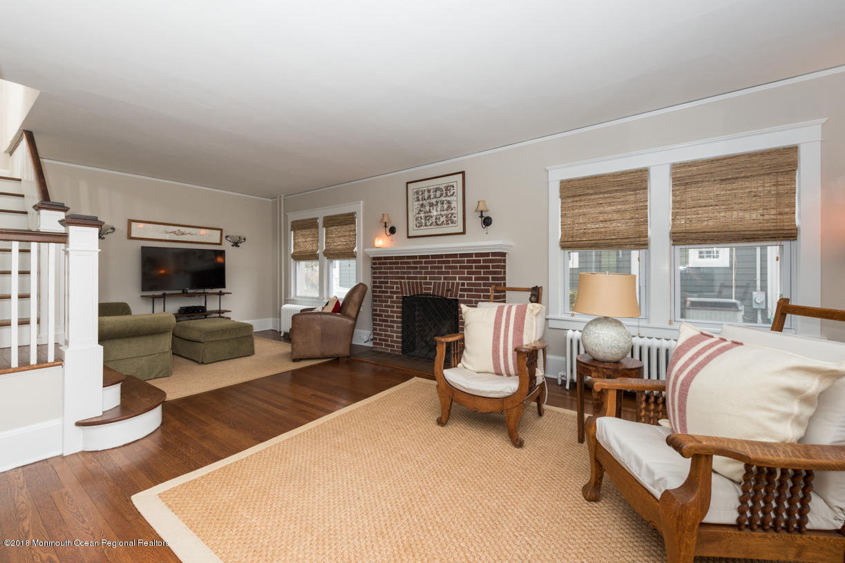 280 River Road Red Bank, NJ 07701 - Photo 9 of 21 DSC_2242