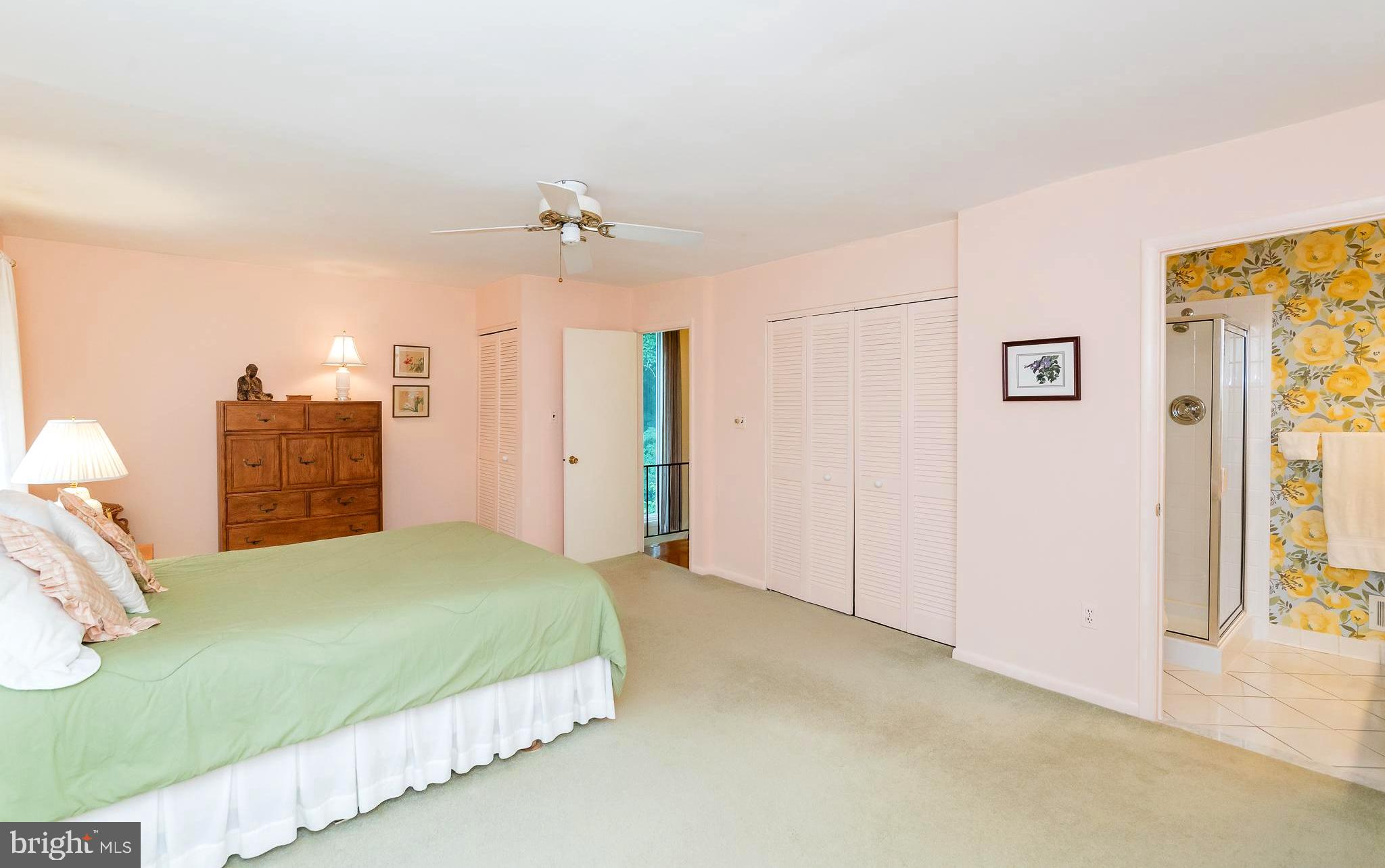 23 Strabane Court Baltimore, MD 21234 - Photo 17 of 39 SIZEABLE PRIMARY BEDROOM