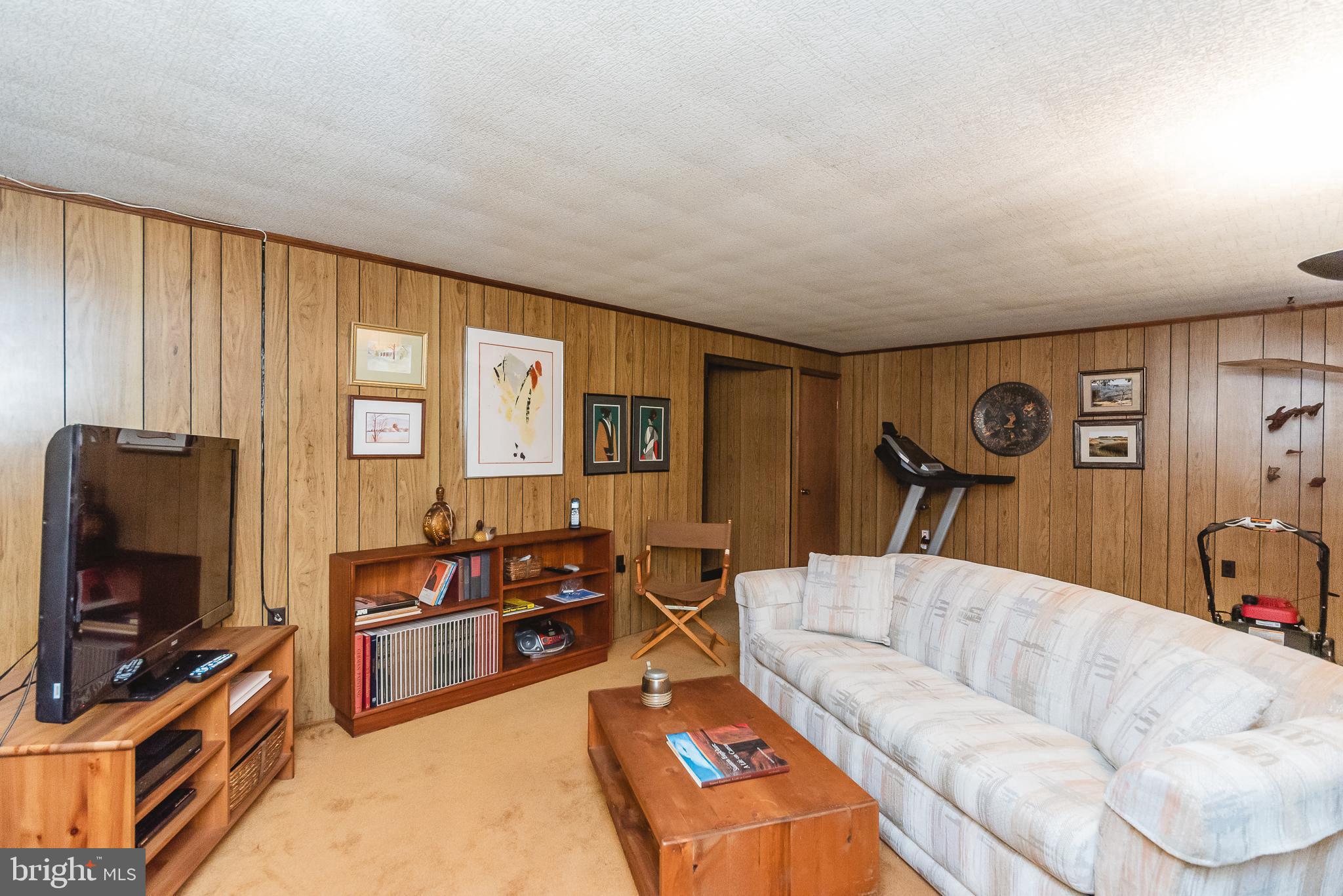 23 Strabane Court Baltimore, MD 21234 - Photo 28 of 39 ENJOY YOUR FAVORATE TV SHOWS!