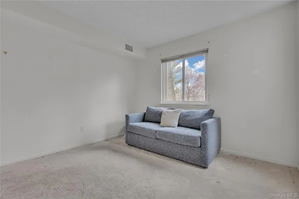 $415,000 | 17 Bayberry Drive, Peekskill, NY 10566