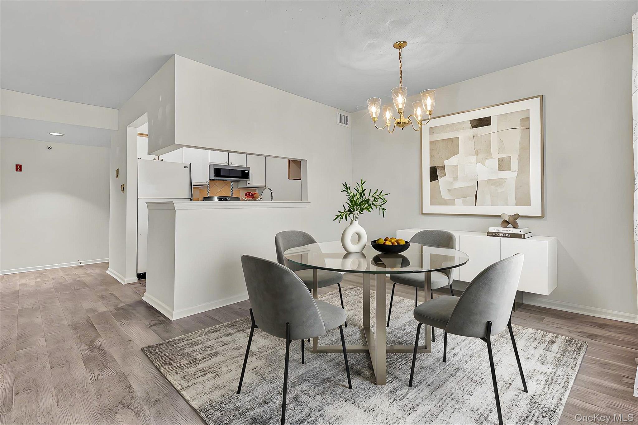 17 Bayberry Drive Peekskill, NY 10566 - Photo 7 of 31 Virtually staged dining set