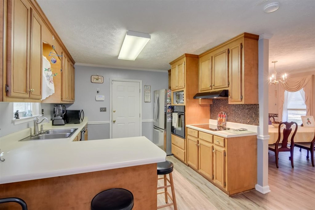 762 Columbia Road Edgefield, SC 29824 - Photo 12 of 35