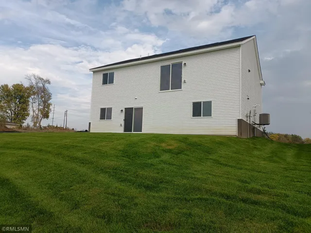 $409,900 | 1107 Otto Drive North, Delano, MN 55328