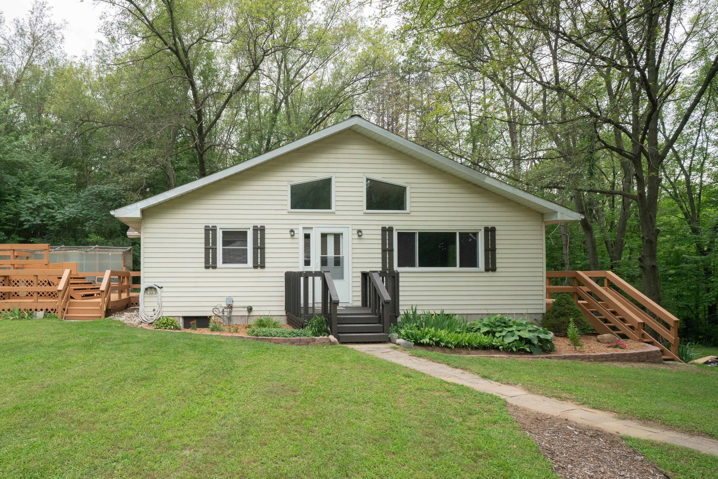 3491 West Sisson Road Freeport, MI 49325 - Photo 4 of 26 3491_W_Sisson_Road_03