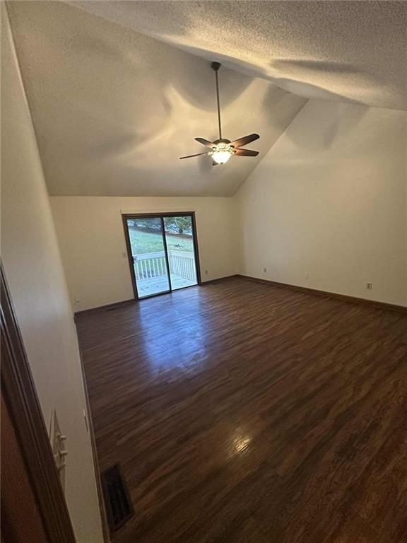 340 Farm Path Roswell, GA 30075 - Photo 8 of 19