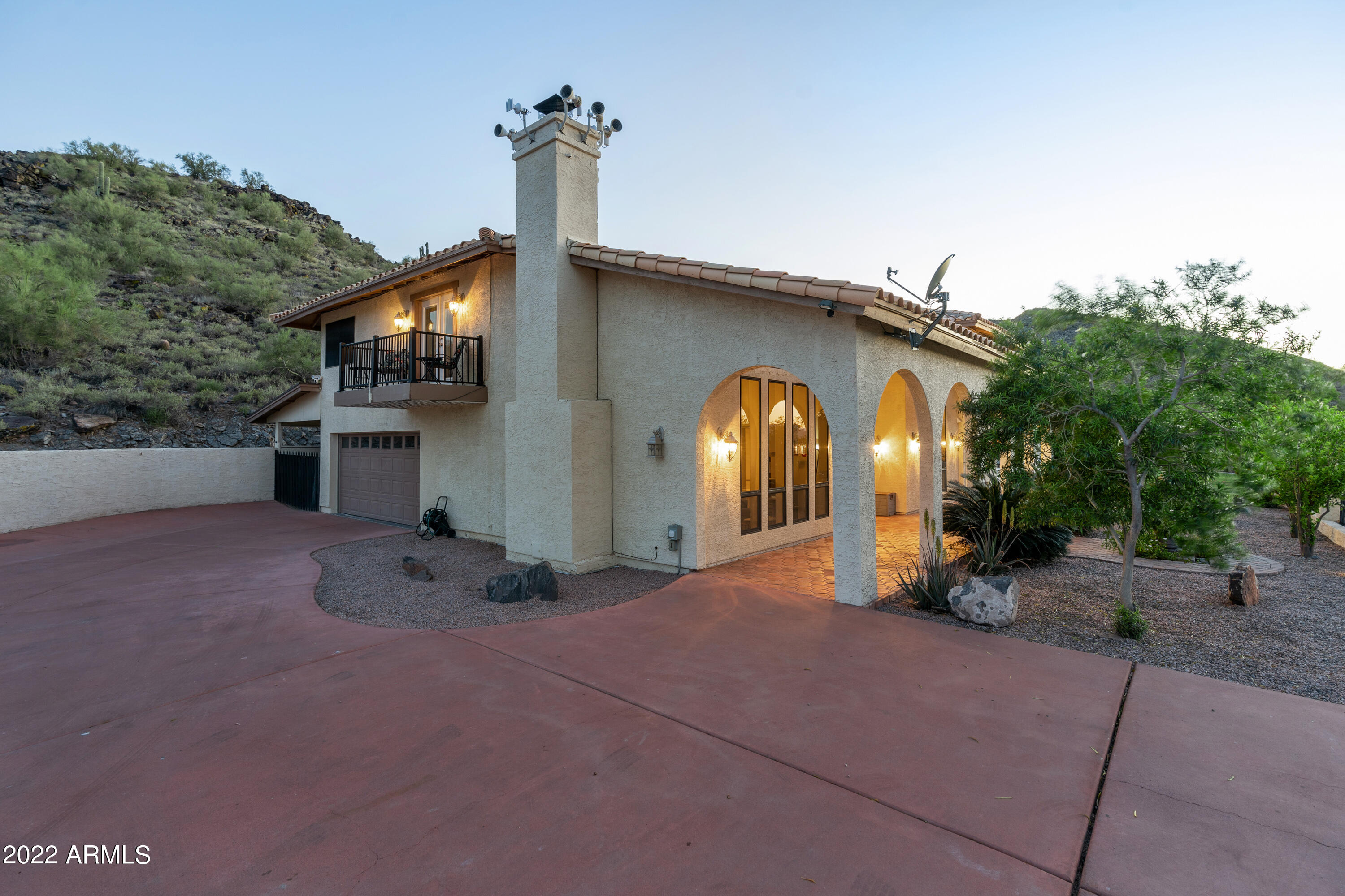 1831 West Cloud Road Phoenix, AZ 85086 - Photo 12 of 71 DSC08148