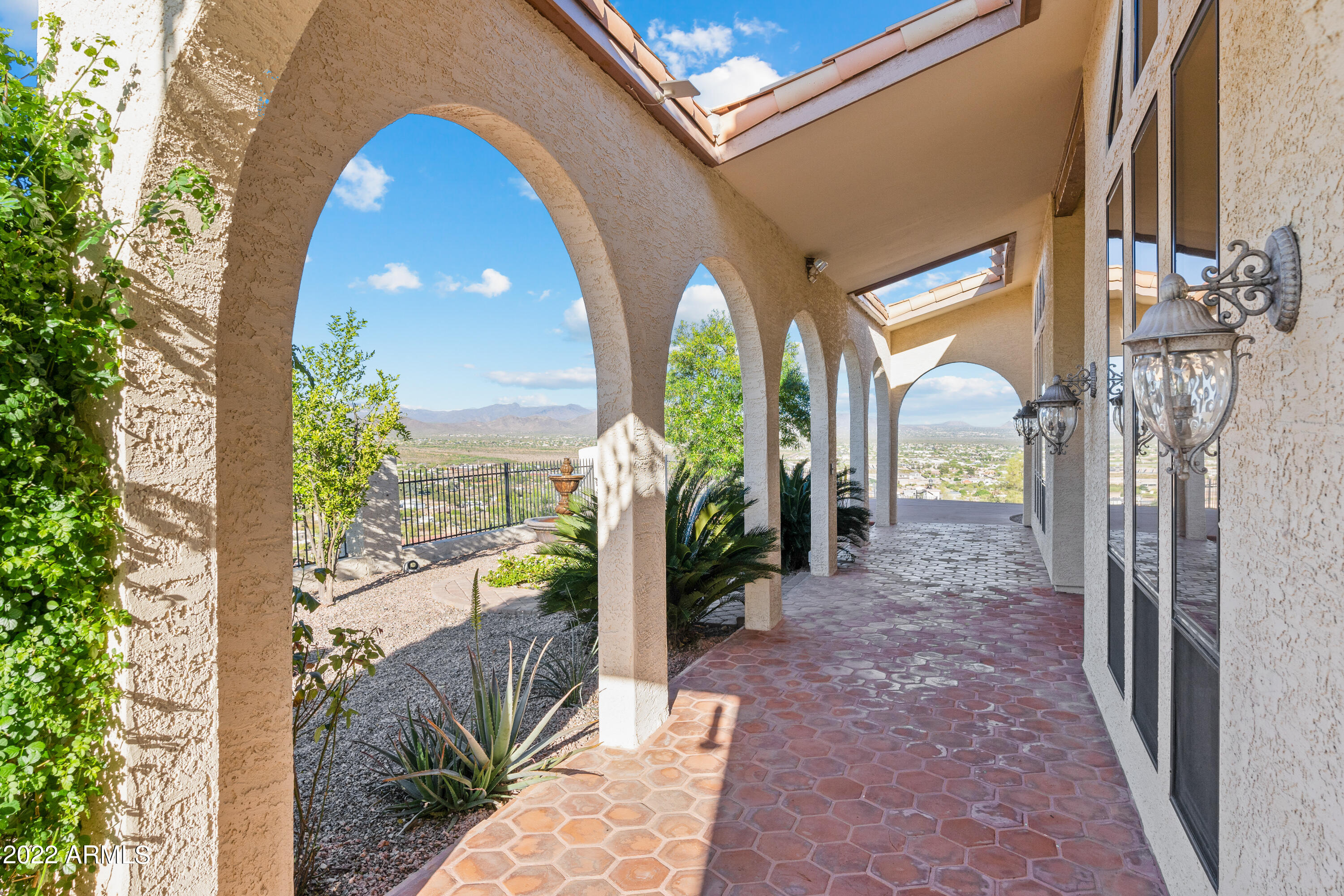 1831 West Cloud Road Phoenix, AZ 85086 - Photo 9 of 71 DSC08120
