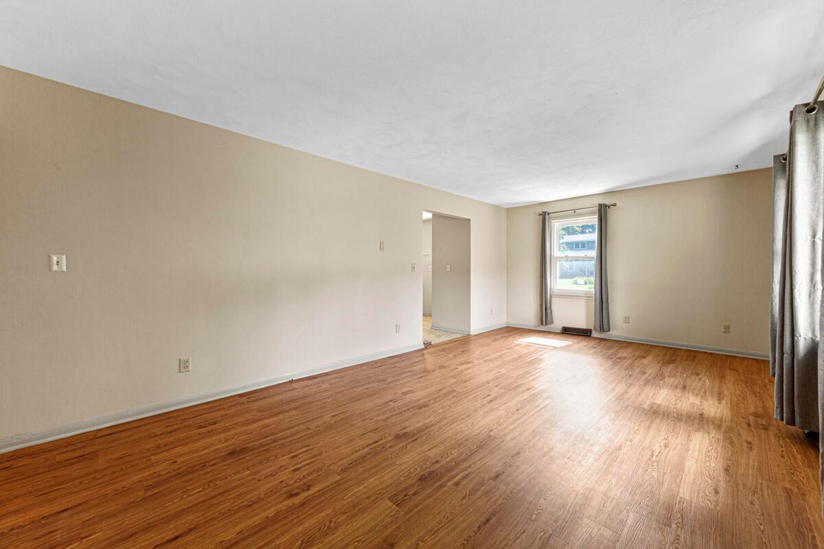 1406 Albers Path Faribault, MN 55021 - Photo 12 of 33