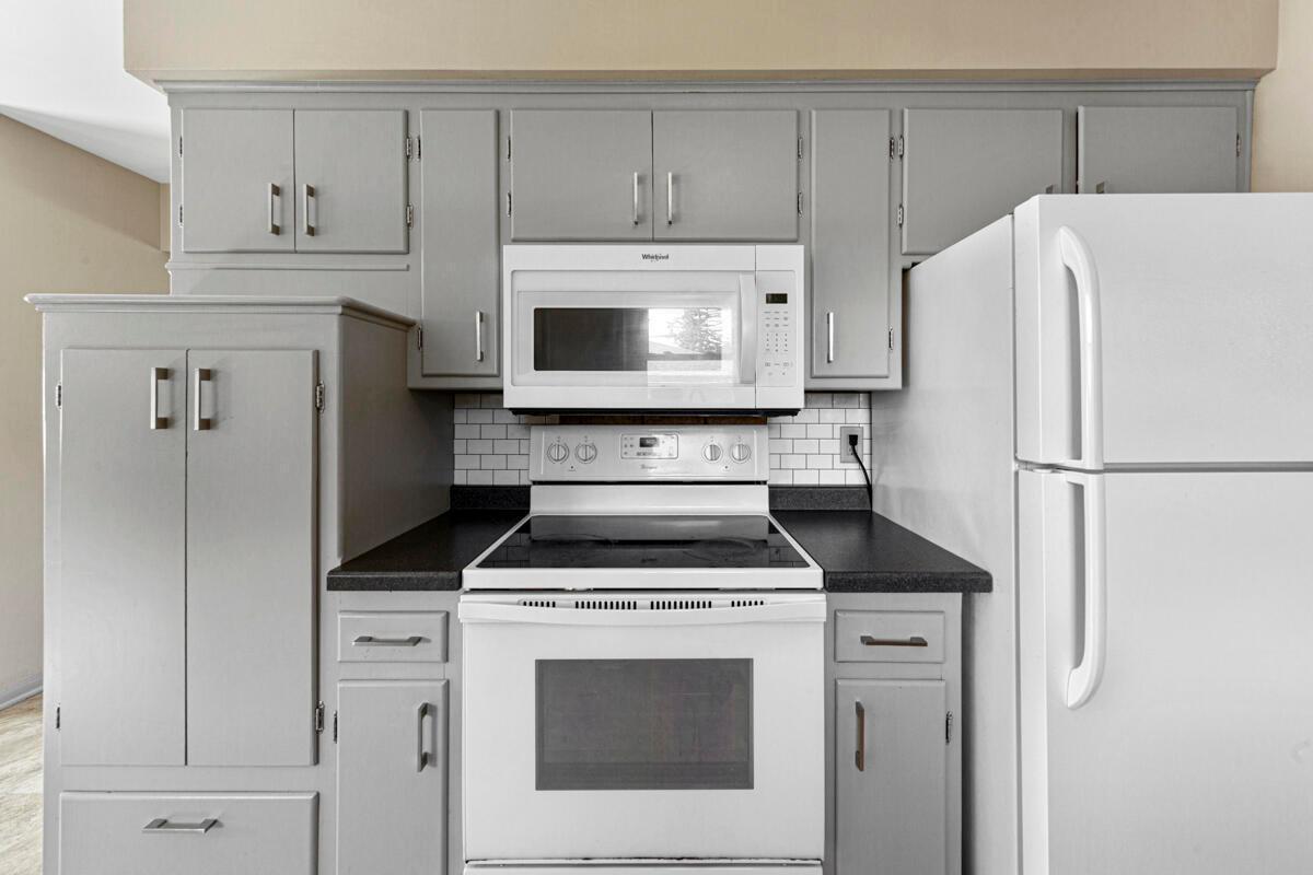 1406 Albers Path Faribault, MN 55021 - Photo 20 of 33