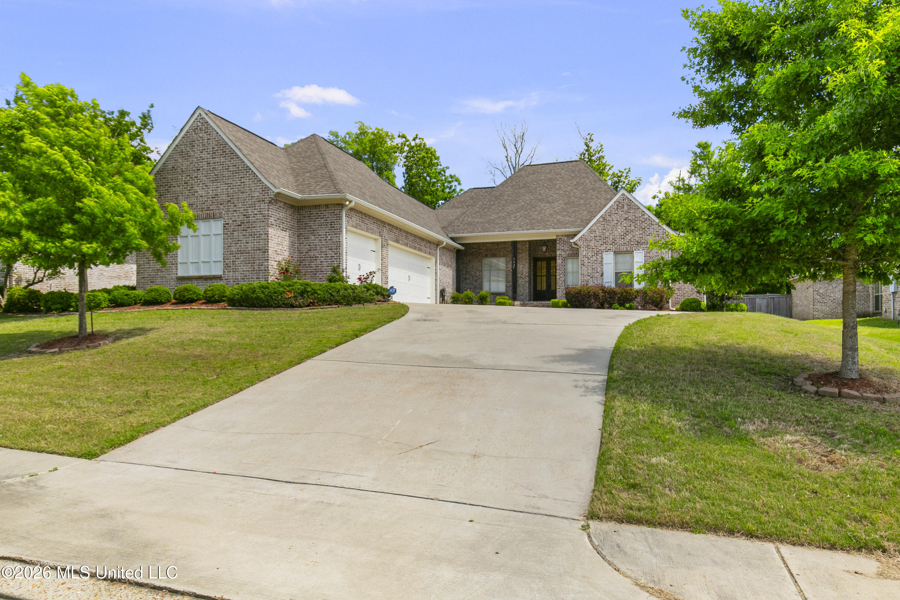 113 Wingtip Cove Madison, MS 39110 - Photo 2 of 69 113 Wingtip-2