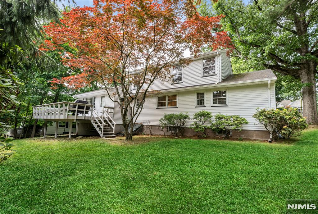 76 Ross Avenue Demarest, NJ 07627 - Photo 26 of 27