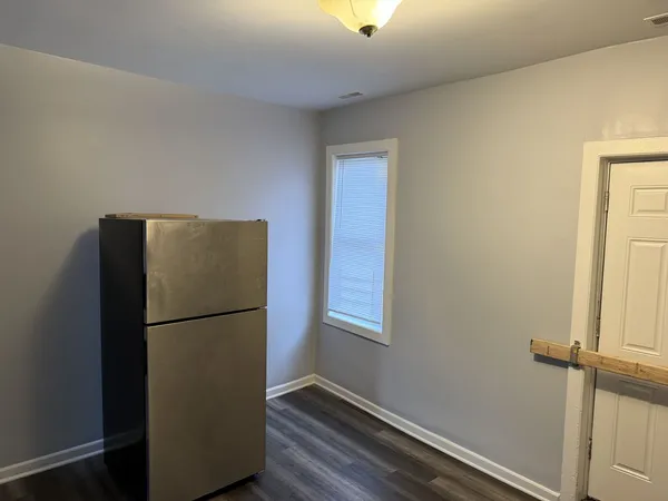 $1,700 | 10800 South Hoxie Avenue, Unit 2F, Chicago, IL 60617