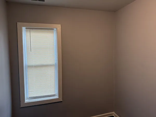 $1,700 | 10800 South Hoxie Avenue, Unit 2F, Chicago, IL 60617