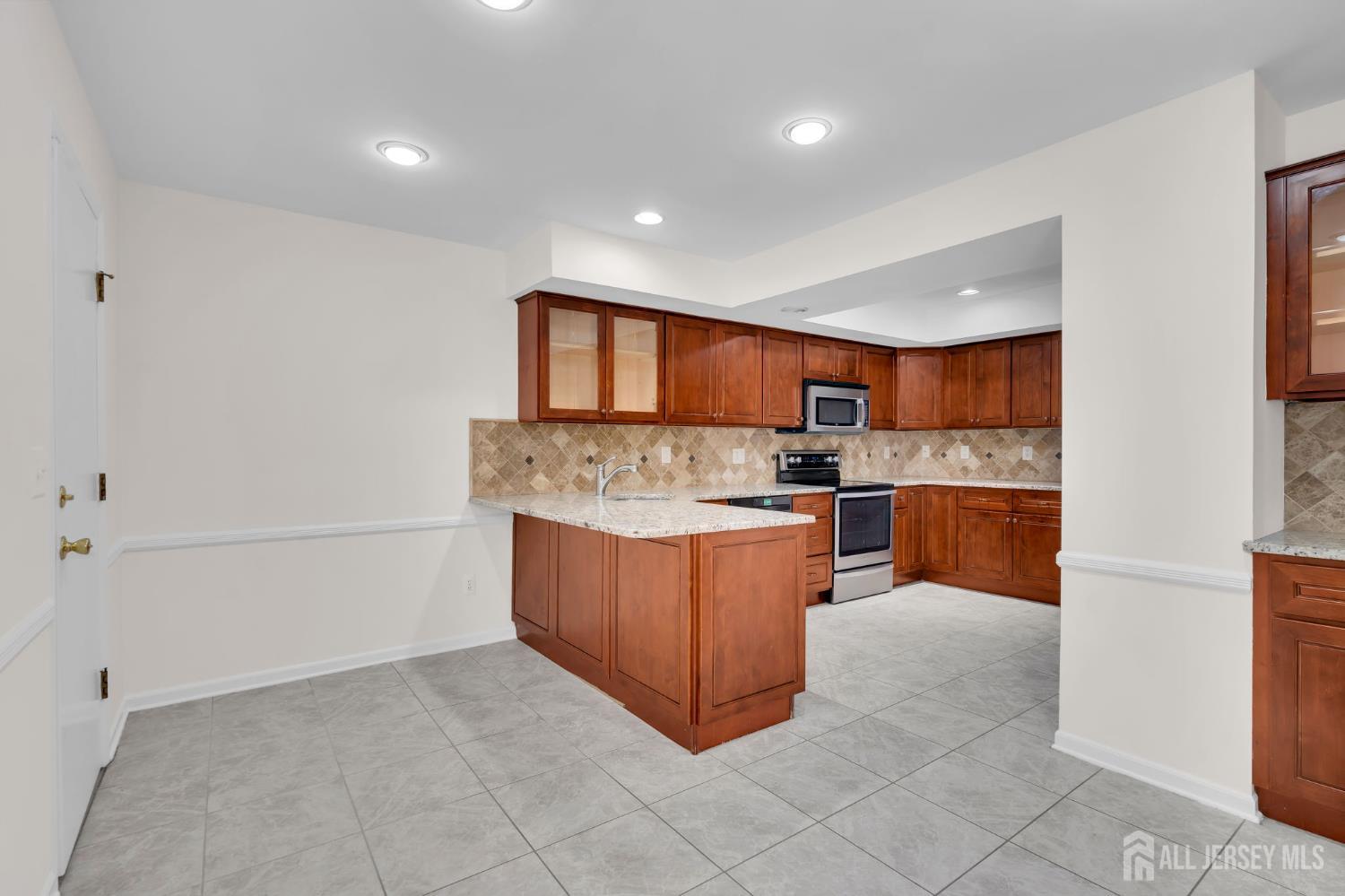 21 Stone Run Road Bedminster, NJ 07921 - Photo 13 of 31