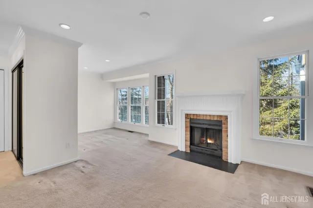 $575,000 | 21 Stone Run Road, Bedminster, NJ 07921