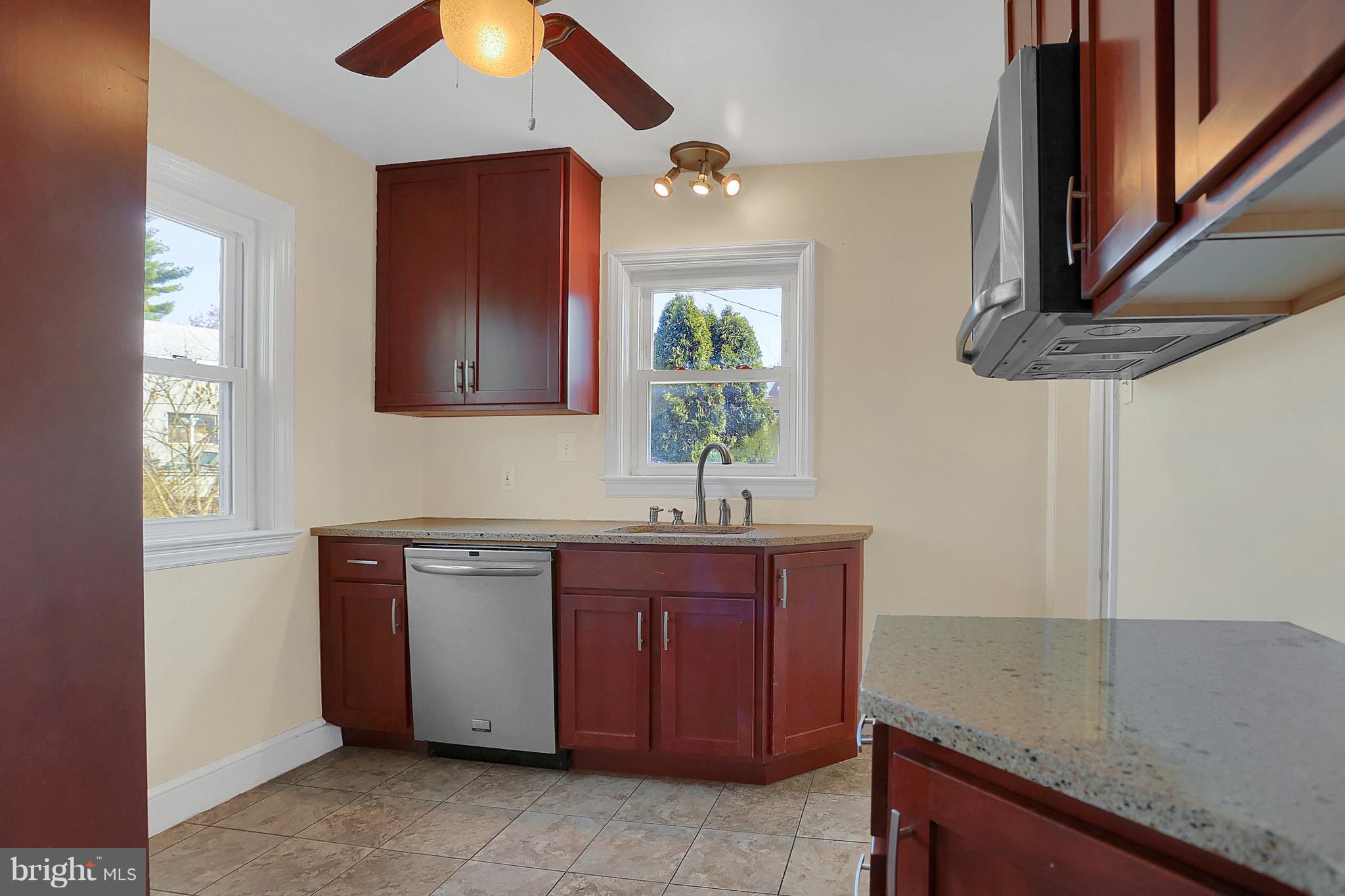 570 Fairfax Road York, PA 17404 - Photo 15 of 32 Gallery Image 15
