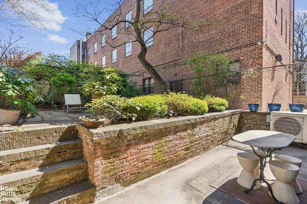 $3,750,000 | 7 East 129th Street | Central Harlem