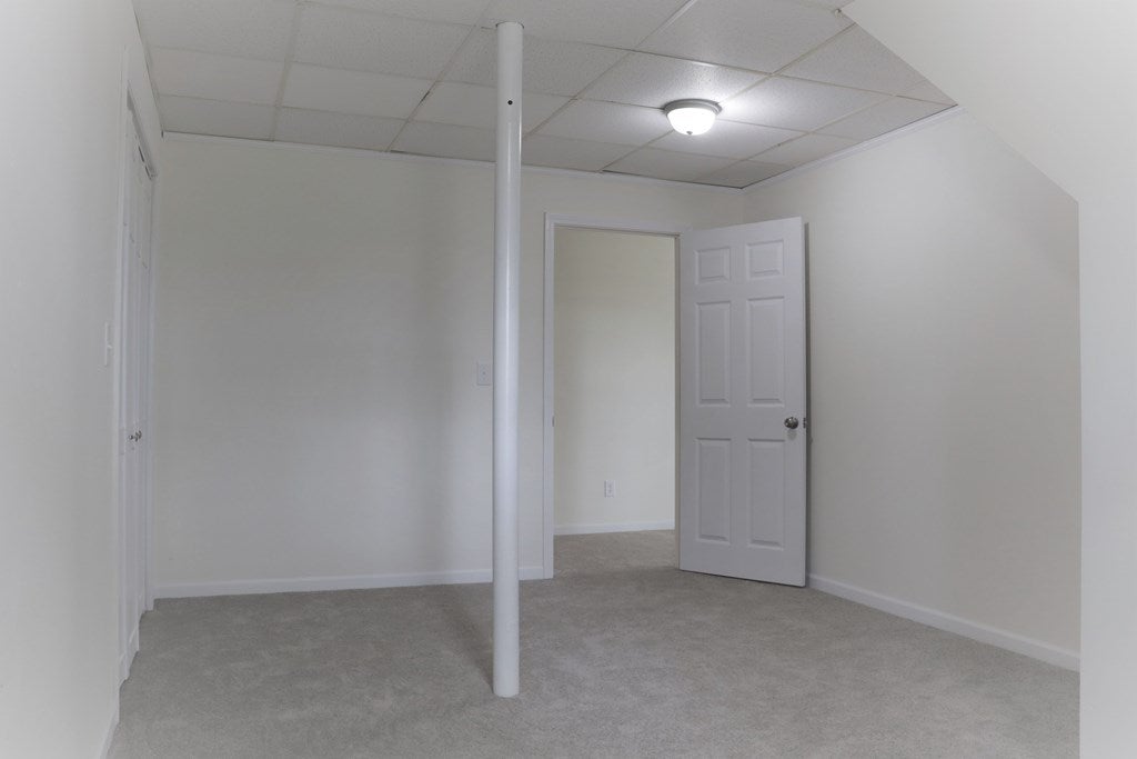 7693 Brandon Road Radford, VA 24141 - Photo 45 of 49 Gallery Image 45