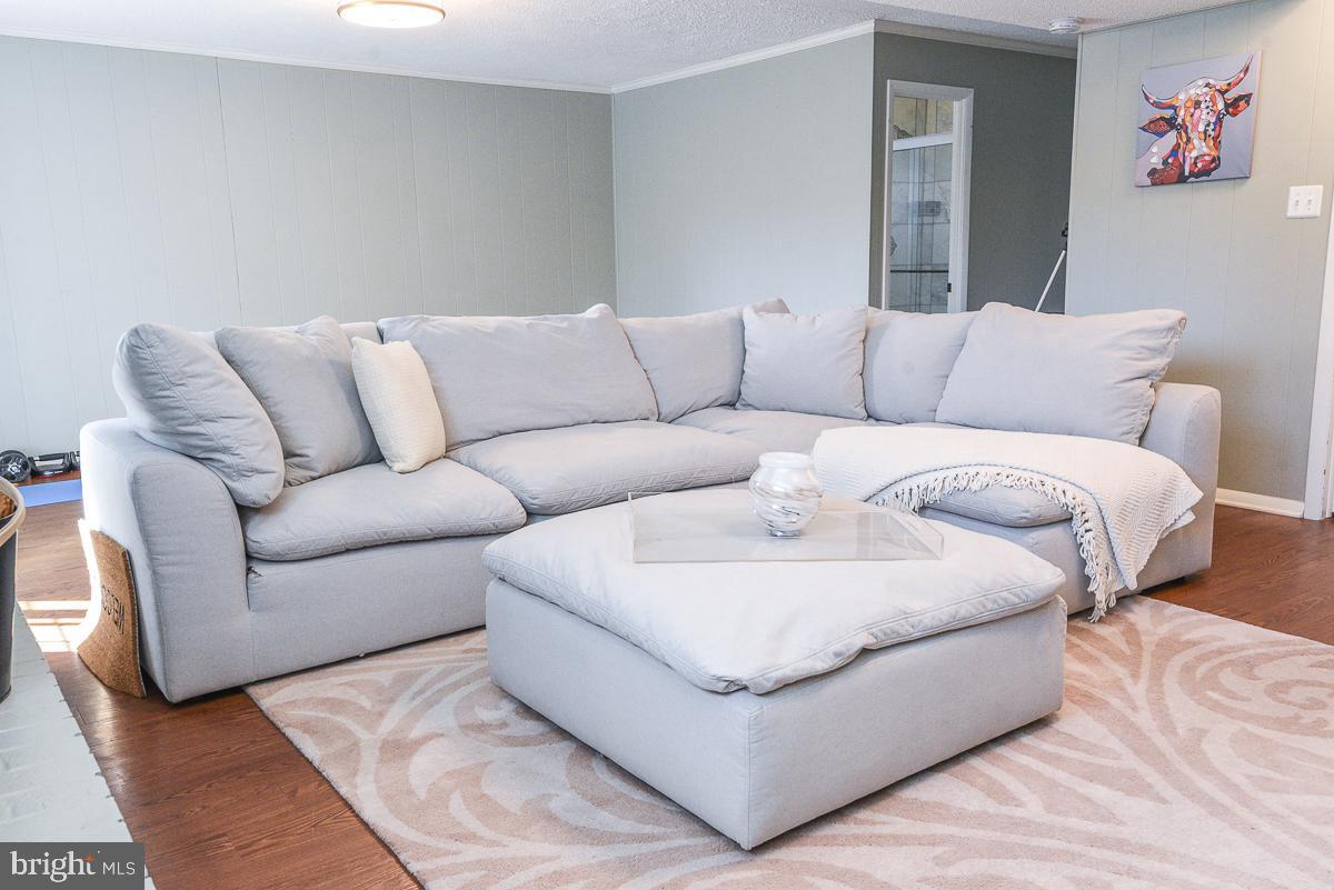 3301 Garrison Farms Road Pikesville, MD 21208 - Photo 29 of 41 I'm unable to describe the image as requested.