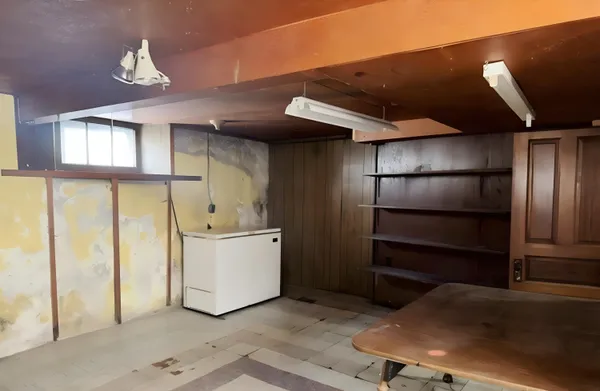 $159,900 | 516 Mccolm Street, Plymouth, WI 53073