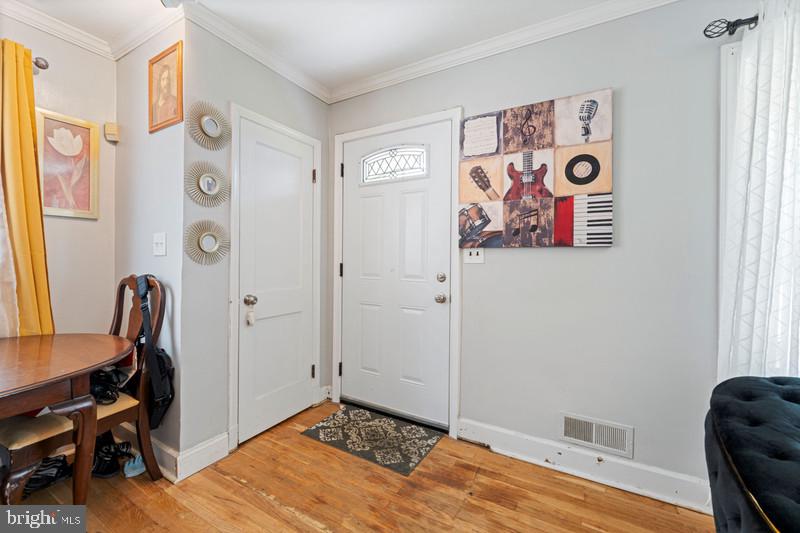 832 Milford Mill Road Pikesville, MD 21208 - Photo 4 of 39