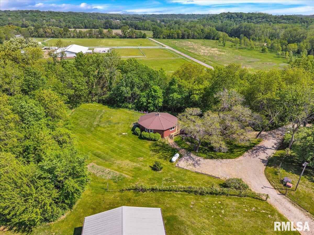 20443 North Hampton Road Chillicothe, IL 61523 - Photo 26 of 42 Gallery Image 26