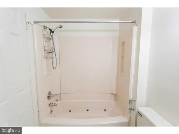 $1,750 | 526 Spruce Street, Unit 3R, Philadelphia, PA 19106
