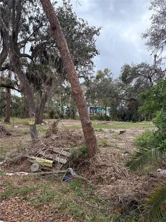 $179,999 | 1622 51st Avenue East, Bradenton, FL 34203