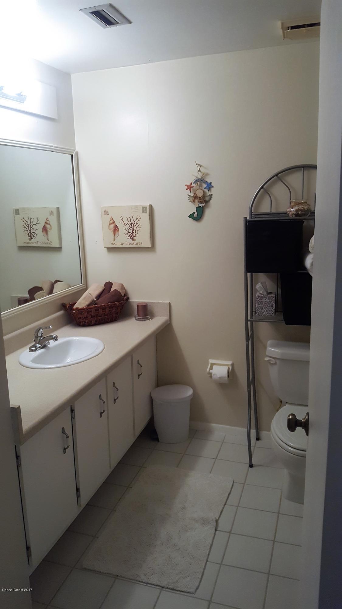 787 Apollo Circle Northeast Palm Bay, FL 32905 - Photo 9 of 11 Bathroom