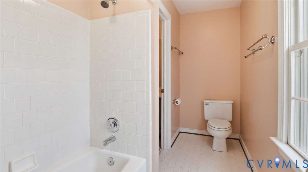 2560 Chartstone Drive Midlothian, VA 23113 - Photo 35 of 44 a bathroom with a toilet and a shower