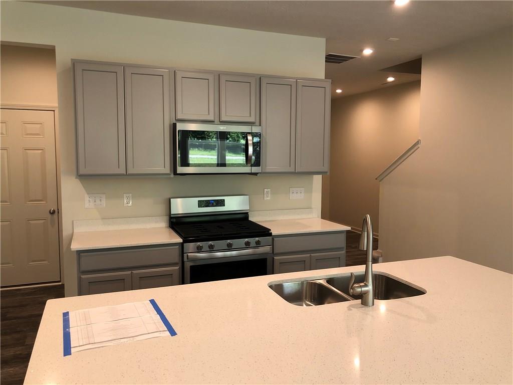 13548 Dewpoint Lane Fishers, IN 46037 - Photo 9 of 20