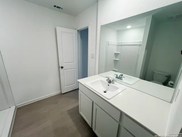 $1,495 | 14102 Enfield Falls, San Antonio, TX 78245