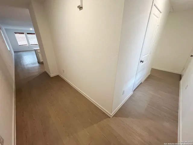 $1,495 | 14102 Enfield Falls, San Antonio, TX 78245