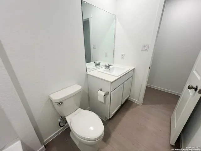 $1,495 | 14102 Enfield Falls, San Antonio, TX 78245