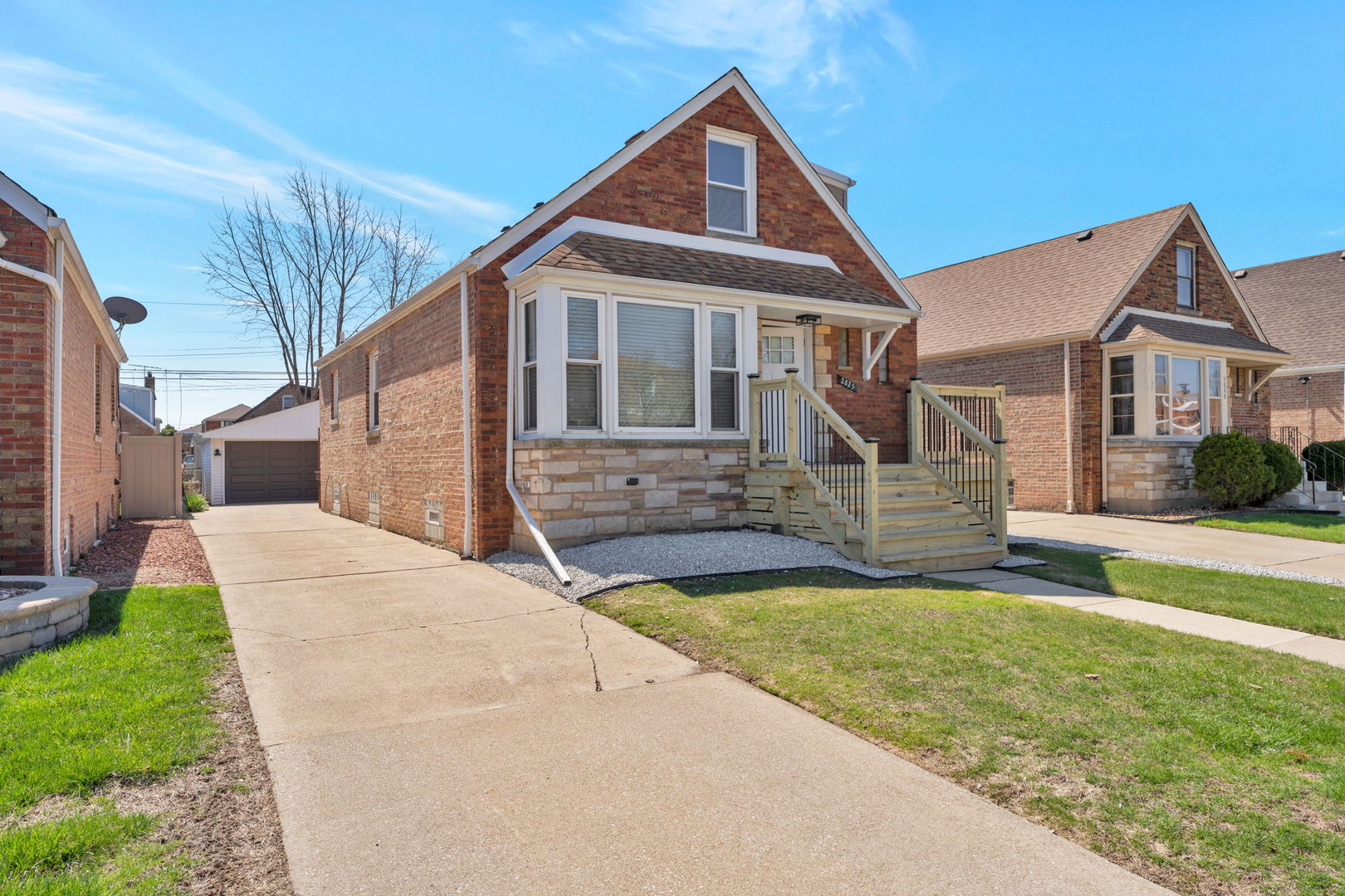 2825 West 84th Place Chicago, IL 60652 - Photo 2 of 13