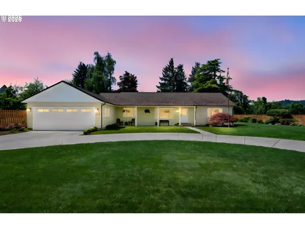 $749,000 | 78916 Thornton Lane, Cottage Grove, OR 97424