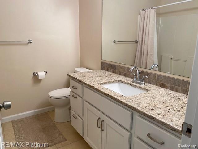 300 East Barron Road Howell, MI 48855 - Photo 13 of 20 Updated Main Bath