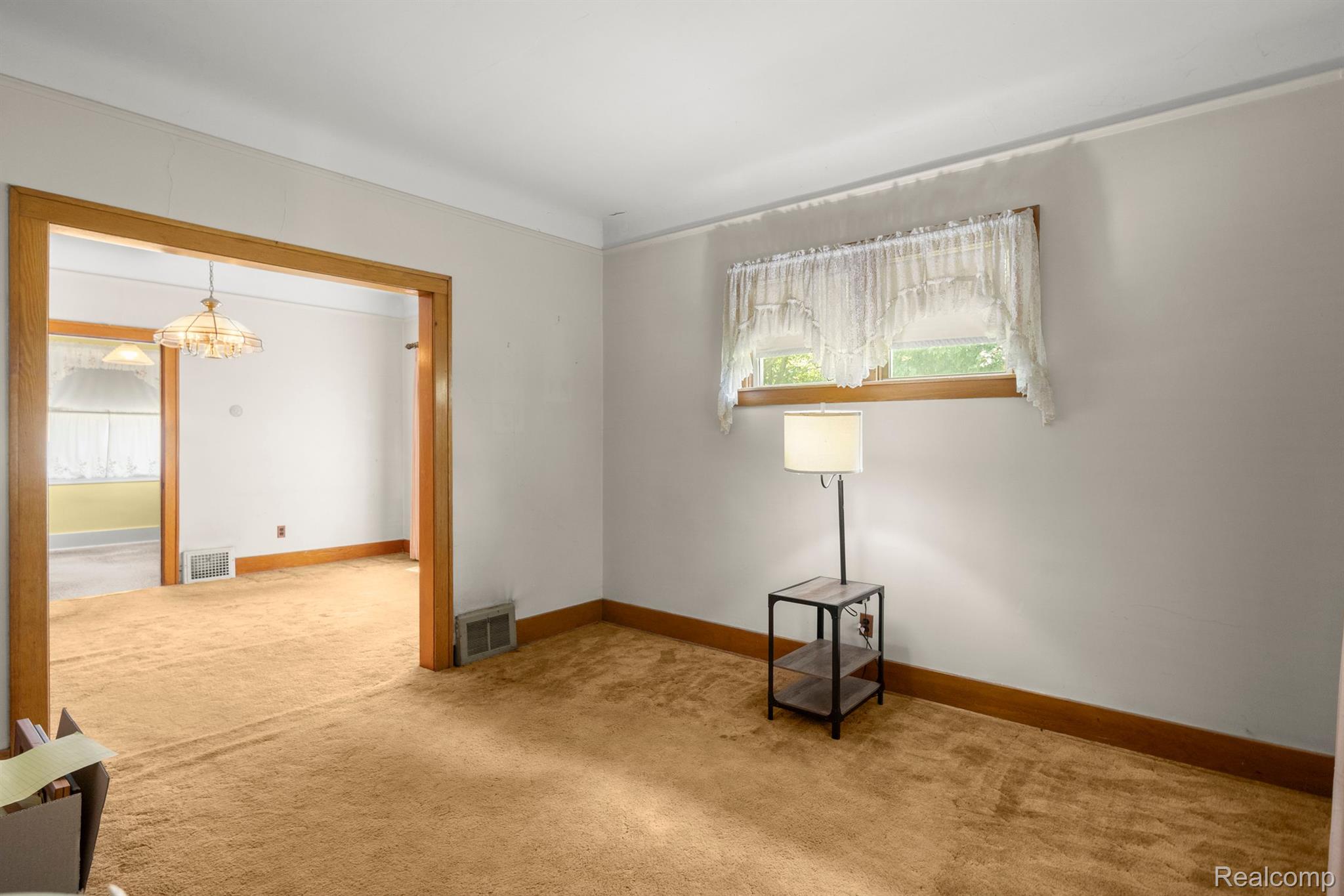 12035 Inkster Road Taylor, MI 48180 - Photo 8 of 46 Gallery Image 8