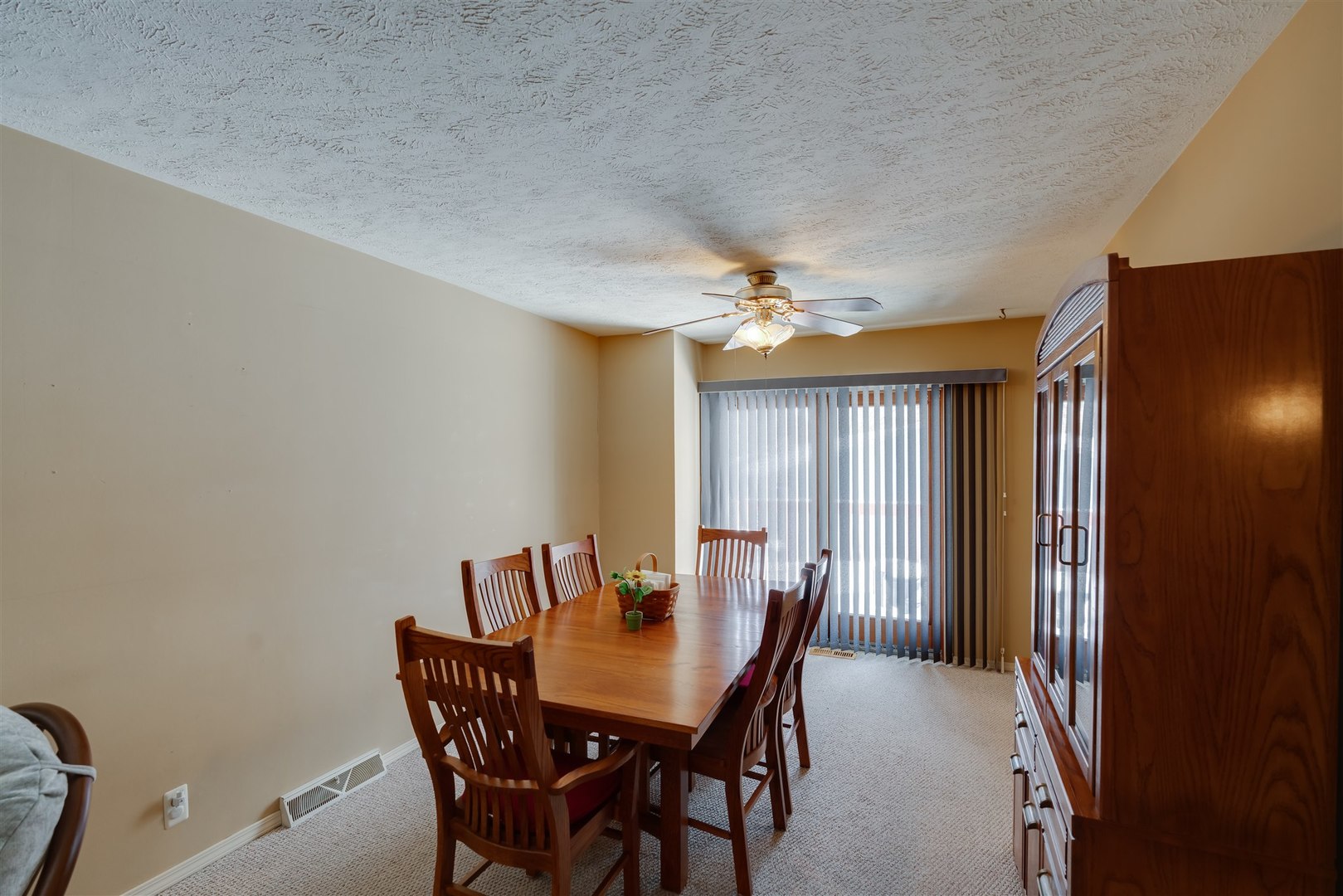 604 Highpoint Road Normal, IL 61761 - Photo 5 of 26