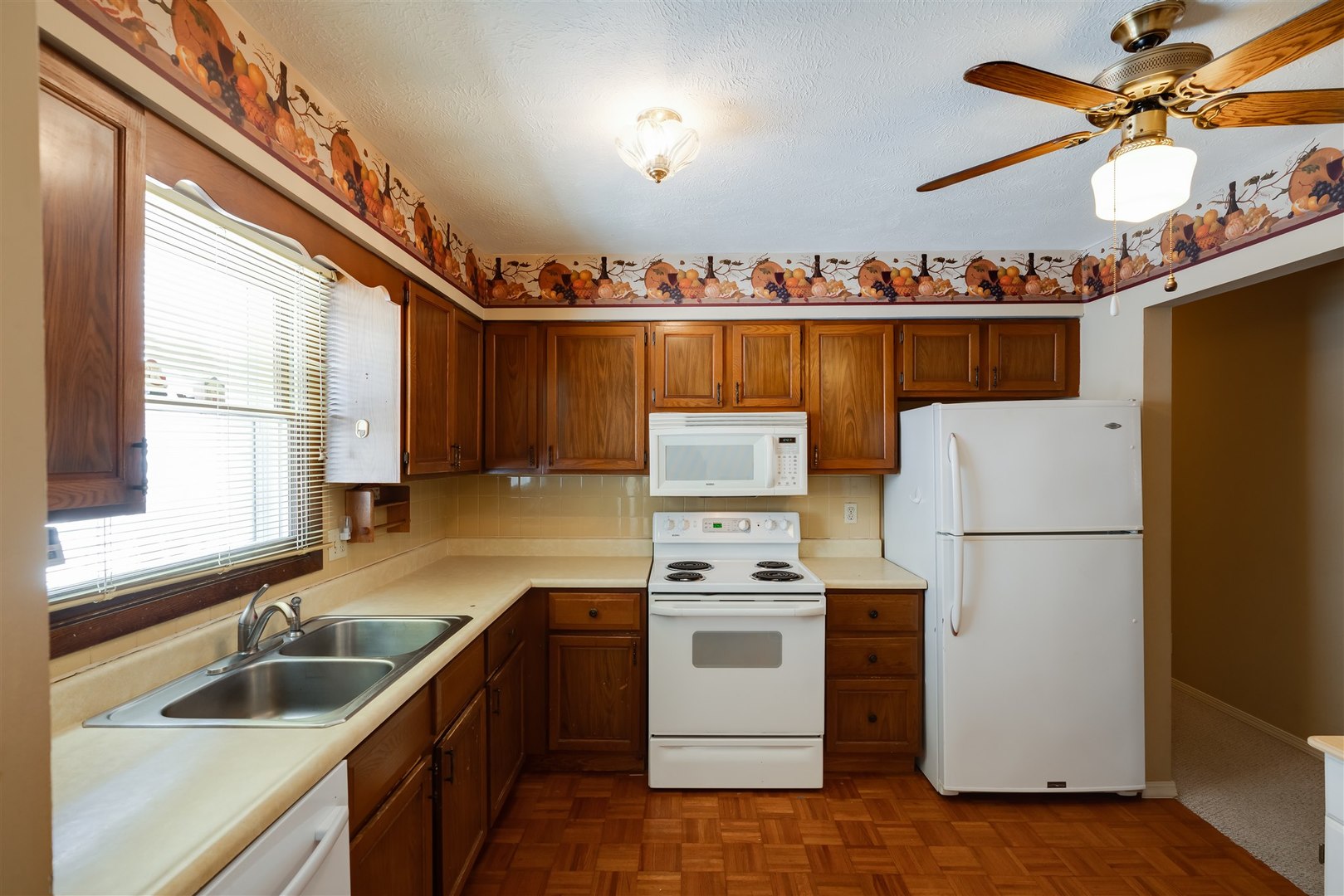 604 Highpoint Road Normal, IL 61761 - Photo 8 of 26